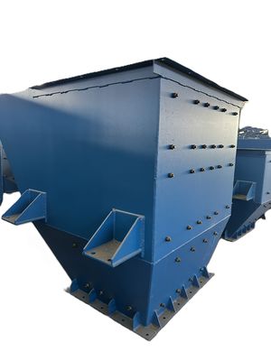 Mobiele bulkmateriaalverwerkende hopper met stofbeheersing voor havens, mijnbouw en cementfabrieken
